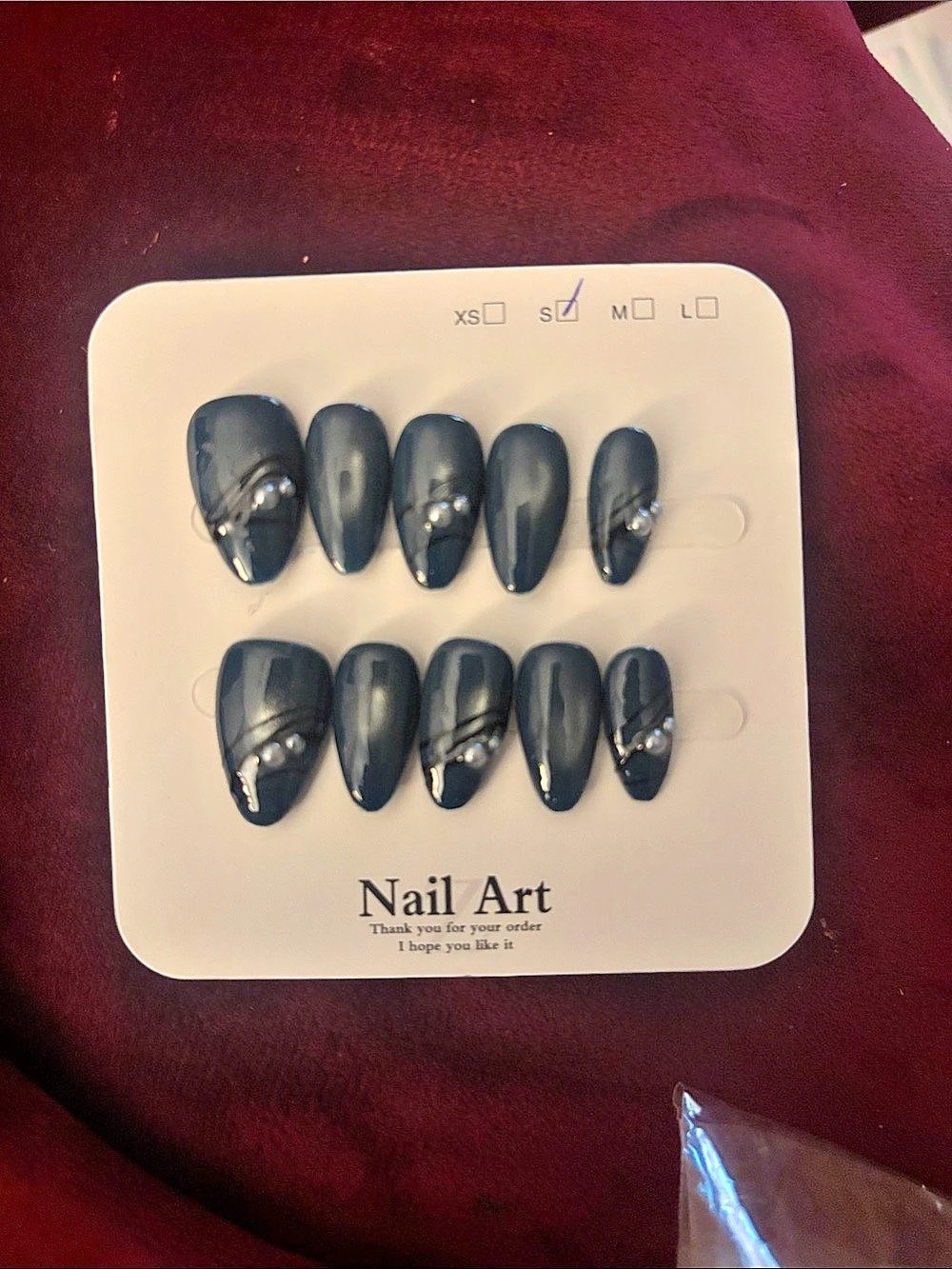 Black Nail Art Press-On Nails
